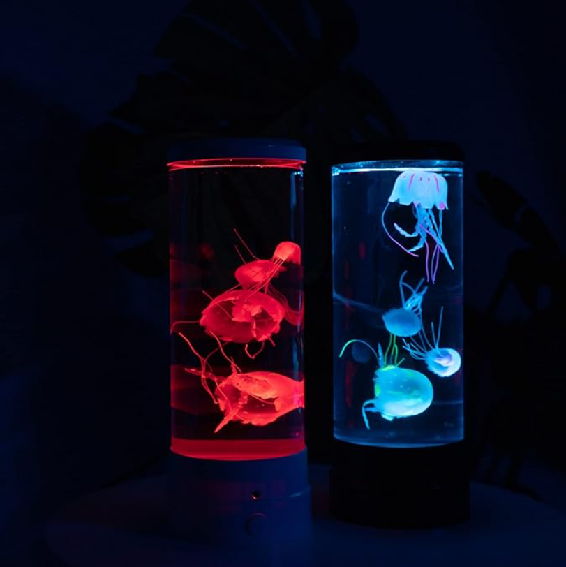 Luz nocturna con forma de medusa